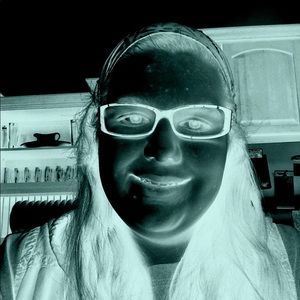 Meet your Posher, Abby